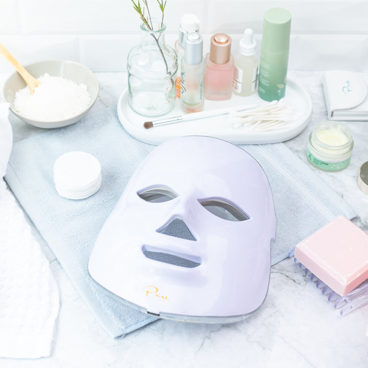 LUMA Light LED Therapy Facial Mask